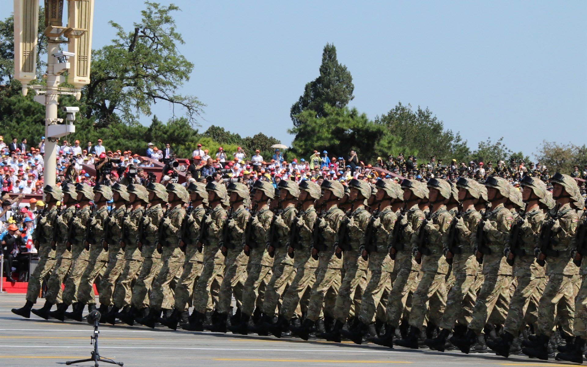 联赛推出复古球衣周活动,球迷怀旧情绪高涨,复古限定球衣