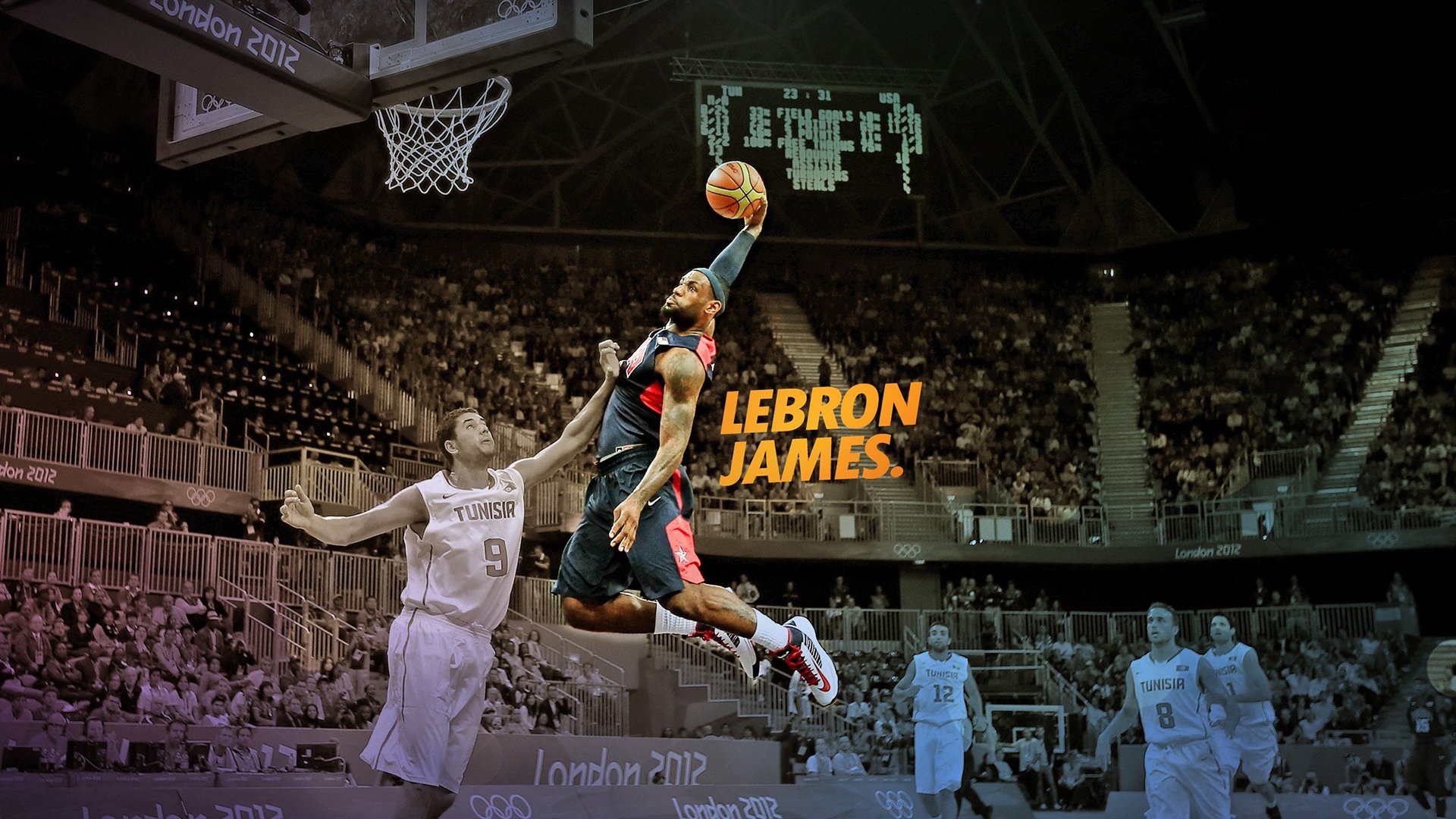 竞技秋千大赛：高空中的优雅与平衡，秋千训练